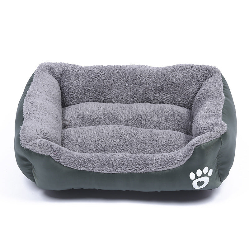 Soft and Comfortable Fleece Pet Bed, Waterproof, for Small, Medium and Large Pets